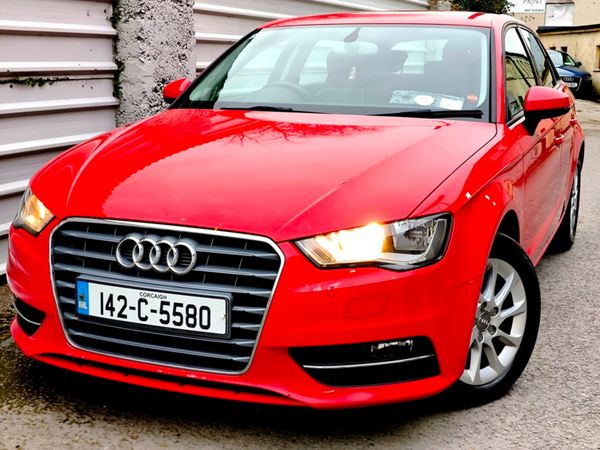 Audi A3 Hatchback, Diesel, 2014, Red