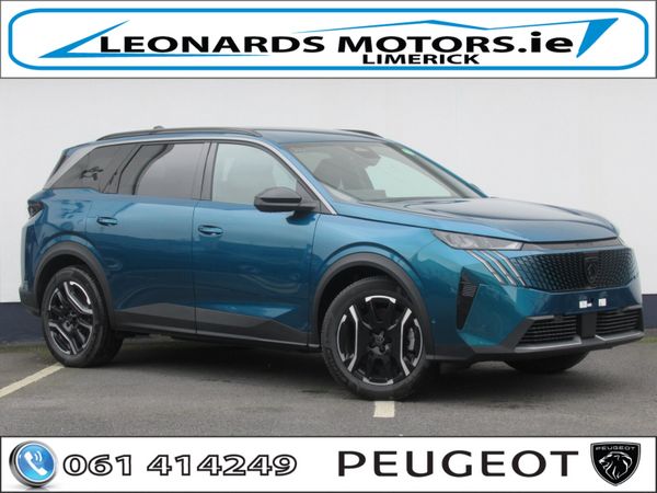 Peugeot 5008 SUV, Electric, 2026, Blue