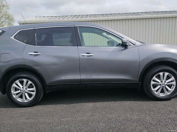 Nissan X-Trail SUV, Diesel, 2015, Grey