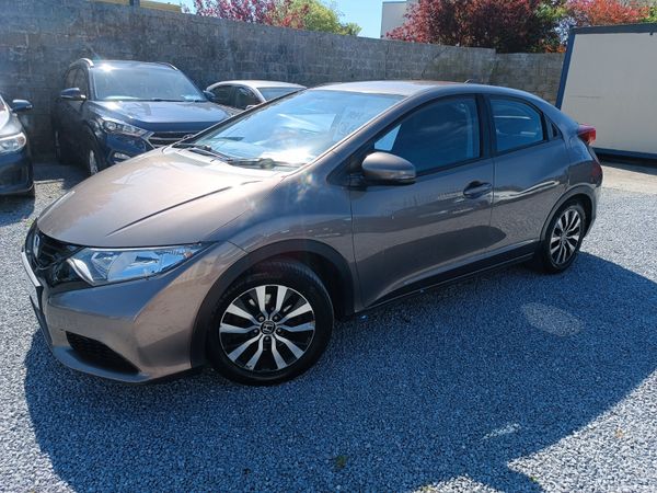 Honda Civic Hatchback, Diesel, 2014, Brown
