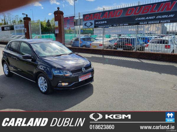 Volkswagen Polo Hatchback, Petrol, 2015, Black