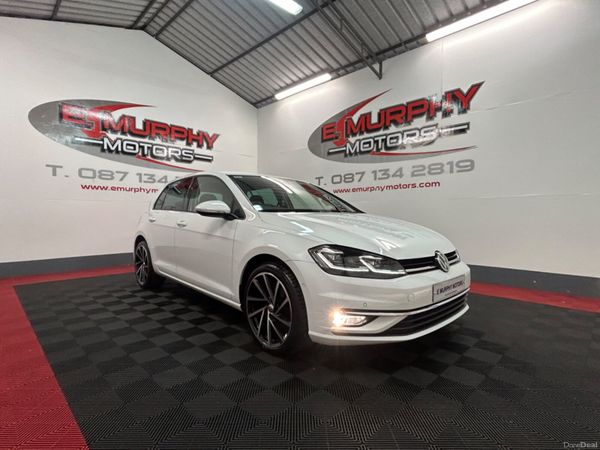 Volkswagen Golf Hatchback, Petrol, 2019, White
