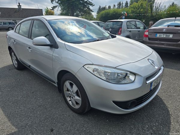 Renault Fluence Saloon, Diesel, 2012, Silver