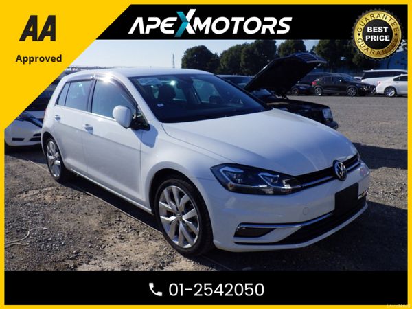 Volkswagen Golf Hatchback, Petrol, 2018, White