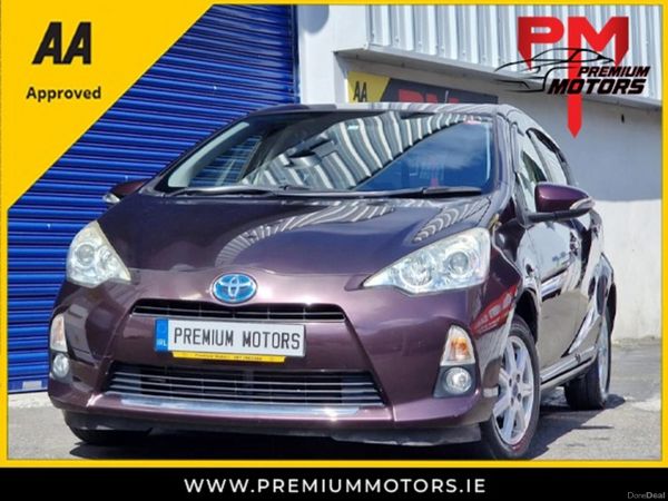 Toyota Aqua Hatchback, Petrol Hybrid, 2014, Brown