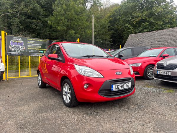 Ford KA Hatchback, Petrol, 2013, Red