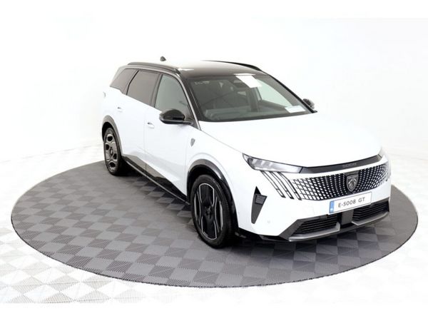 Peugeot 5008 SUV, Electric, 2025, White