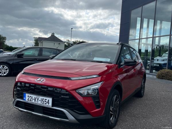 Hyundai Bayon Estate/Jeep, Petrol, 2022, Red
