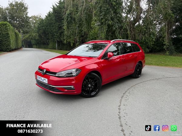 Volkswagen Golf Estate, Petrol, 2018, Red