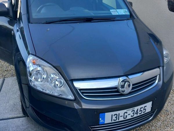 Vauxhall Zafira MPV, Diesel, 2013, Grey