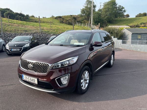 Kia Sorento SUV, Diesel, 2017, Red