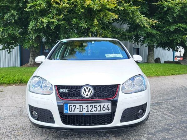 Volkswagen Golf Hatchback, Petrol, 2007, White