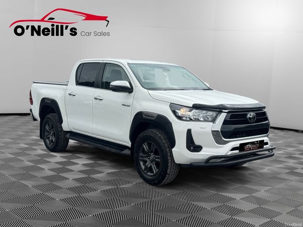 Toyota Hilux Pick Up, Diesel, 2022, White
