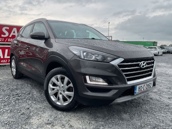 Hyundai Tucson SUV, Diesel, 2019, Brown