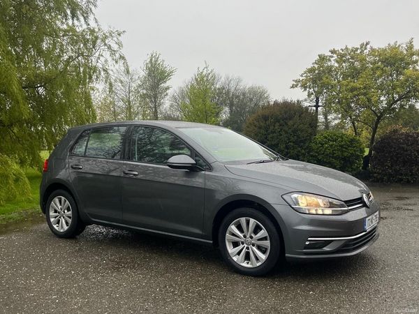 Volkswagen Golf Estate, Petrol, 2017, Grey