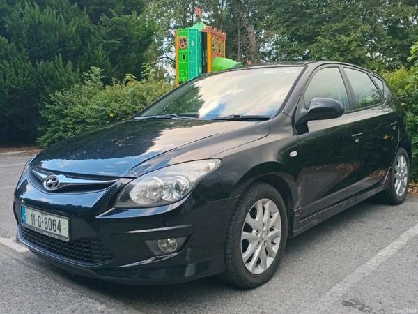 Hyundai i30 Hatchback, Diesel, 2011, Black
