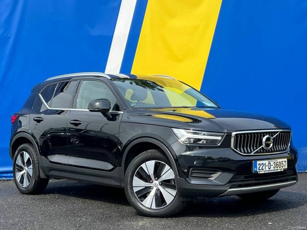 Volvo XC40 SUV, Petrol Plug-in Hybrid, 2022, Black