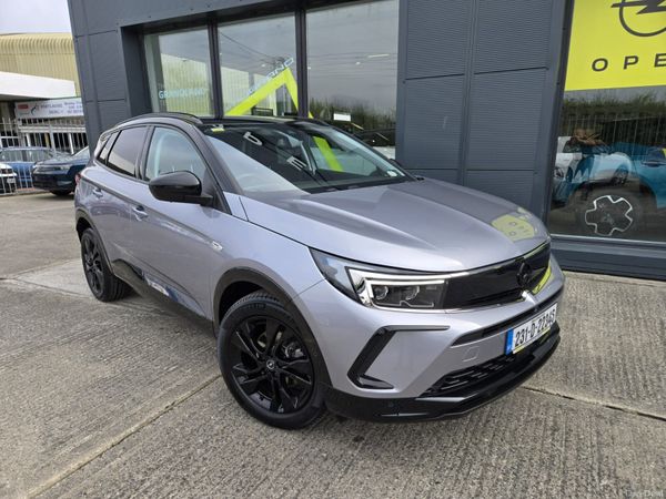 Opel Grandland X SUV, Petrol, 2023, Grey