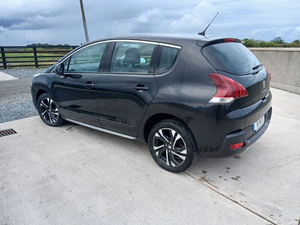 Peugeot 3008 SUV, Diesel, 2014, Black