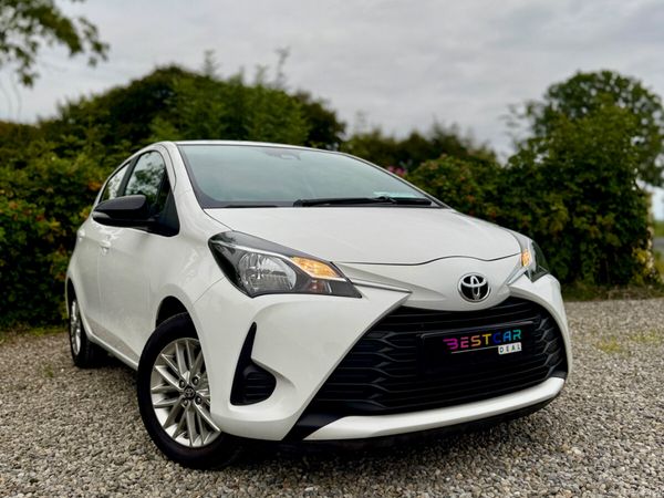 Toyota Yaris Hatchback, Petrol, 2019, White