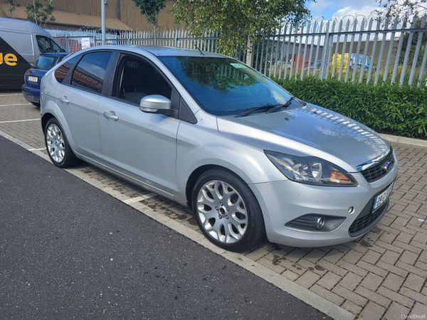 Ford Focus Hatchback, Diesel, 2009, Silver