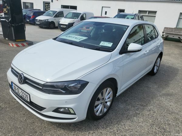 Volkswagen Polo Hatchback, Petrol, 2018, White