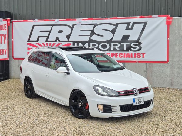 Volkswagen Golf Estate, Petrol, 2011, White