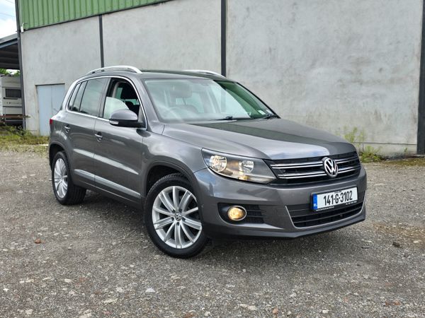 Volkswagen Tiguan SUV, Diesel, 2014, Grey