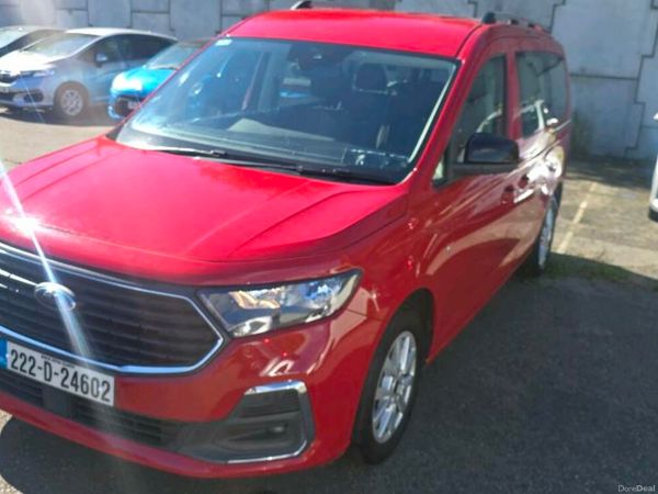 Ford Tourneo Connect MPV, Diesel, 2022, Red