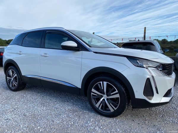 Peugeot 3008 MPV, Diesel, 2021, White