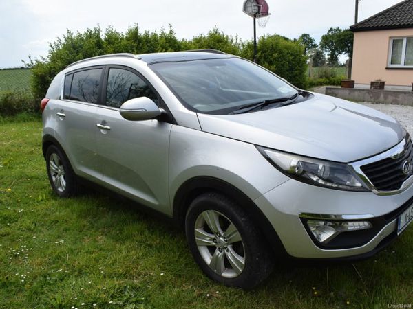 Kia Sportage SUV, Diesel, 2011, Silver