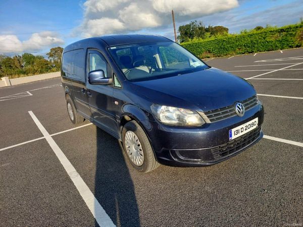 Volkswagen Caddy Maxi Life MPV, Diesel, 2013, Blue