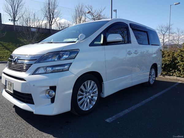 Toyota Vellfire MPV, Petrol, 2014, White
