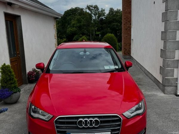 Audi A3 Hatchback, Petrol, 2014, Red