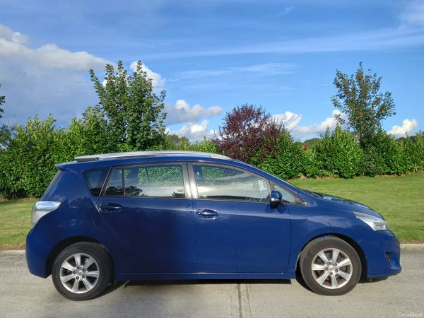 Toyota Verso MPV, Diesel, 2016, Blue
