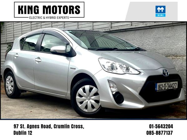 Toyota Aqua Hatchback, Petrol Hybrid, 2016, Silver