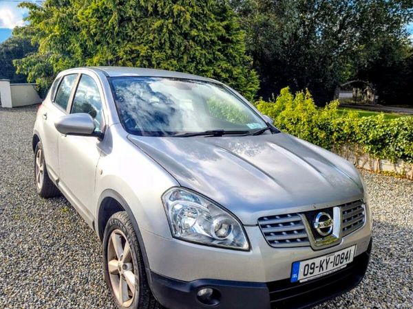Nissan Qashqai Hatchback, Diesel, 2009, Silver