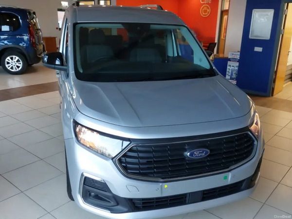 Ford Tourneo MPV, Diesel, 2025, Silver