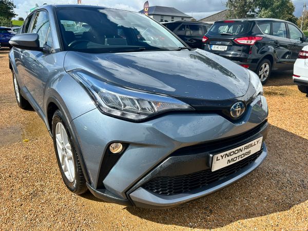 Toyota C-HR SUV, Petrol Hybrid, 2023, Grey