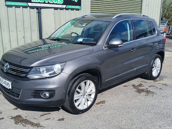 Volkswagen Tiguan SUV, Diesel, 2014, Grey