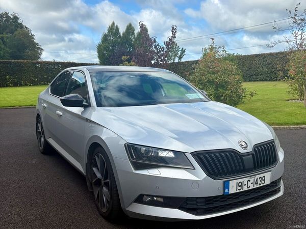 Skoda Superb Saloon, Diesel, 2019, Grey