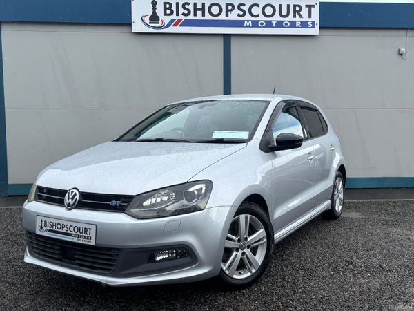 Volkswagen Polo Hatchback, Petrol, 2015, Silver