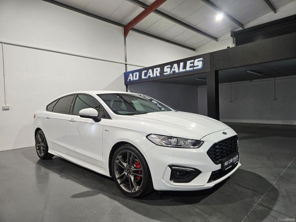 Ford Mondeo Hatchback, Diesel, 2021, White