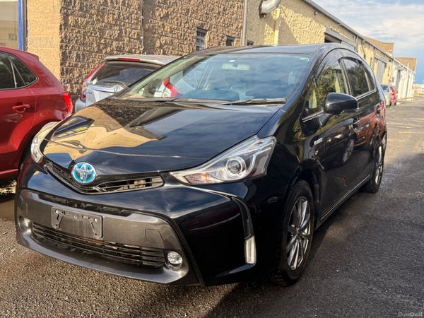Toyota Prius MPV, Petrol Hybrid, 2016, Black
