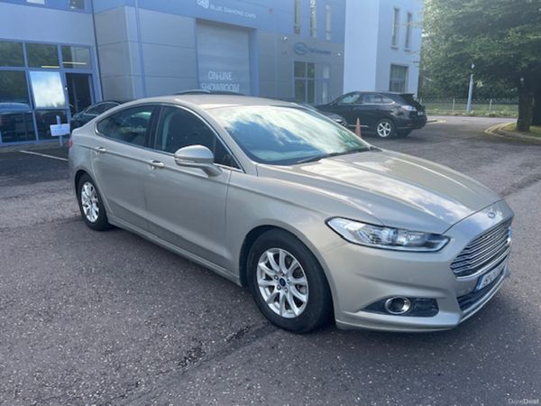 Ford Mondeo Hatchback, Diesel, 2015, Silver