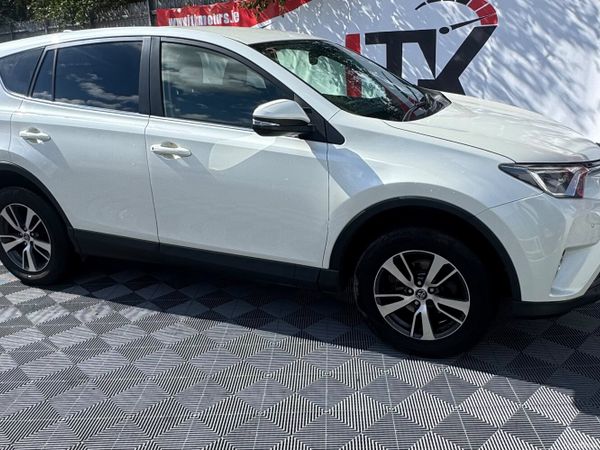 Toyota RAV4 SUV, Diesel, 2016, White