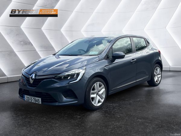 Renault Clio Hatchback, Petrol, 2022, Grey
