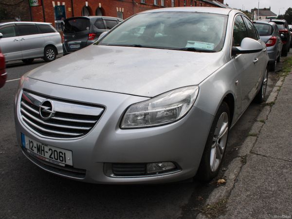 Opel Insignia MPV, Diesel, 2012, Silver