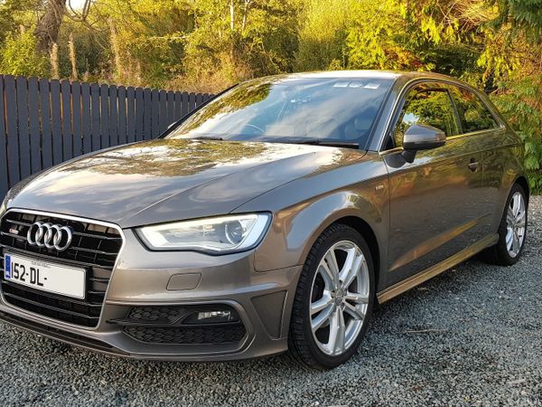 Audi A3 Hatchback, Diesel, 2015, Grey