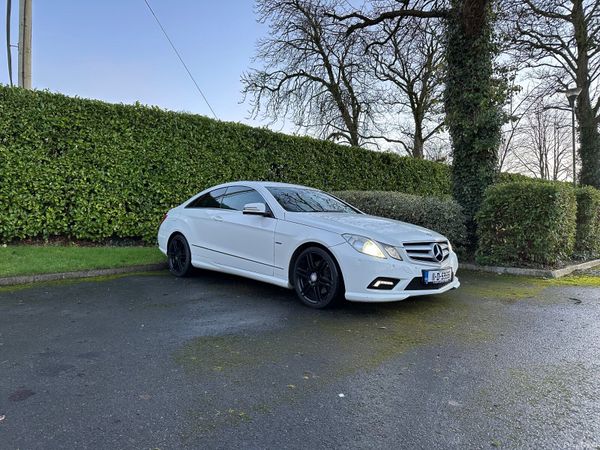 Mercedes-Benz E-Class Coupe, Diesel, 2011, White